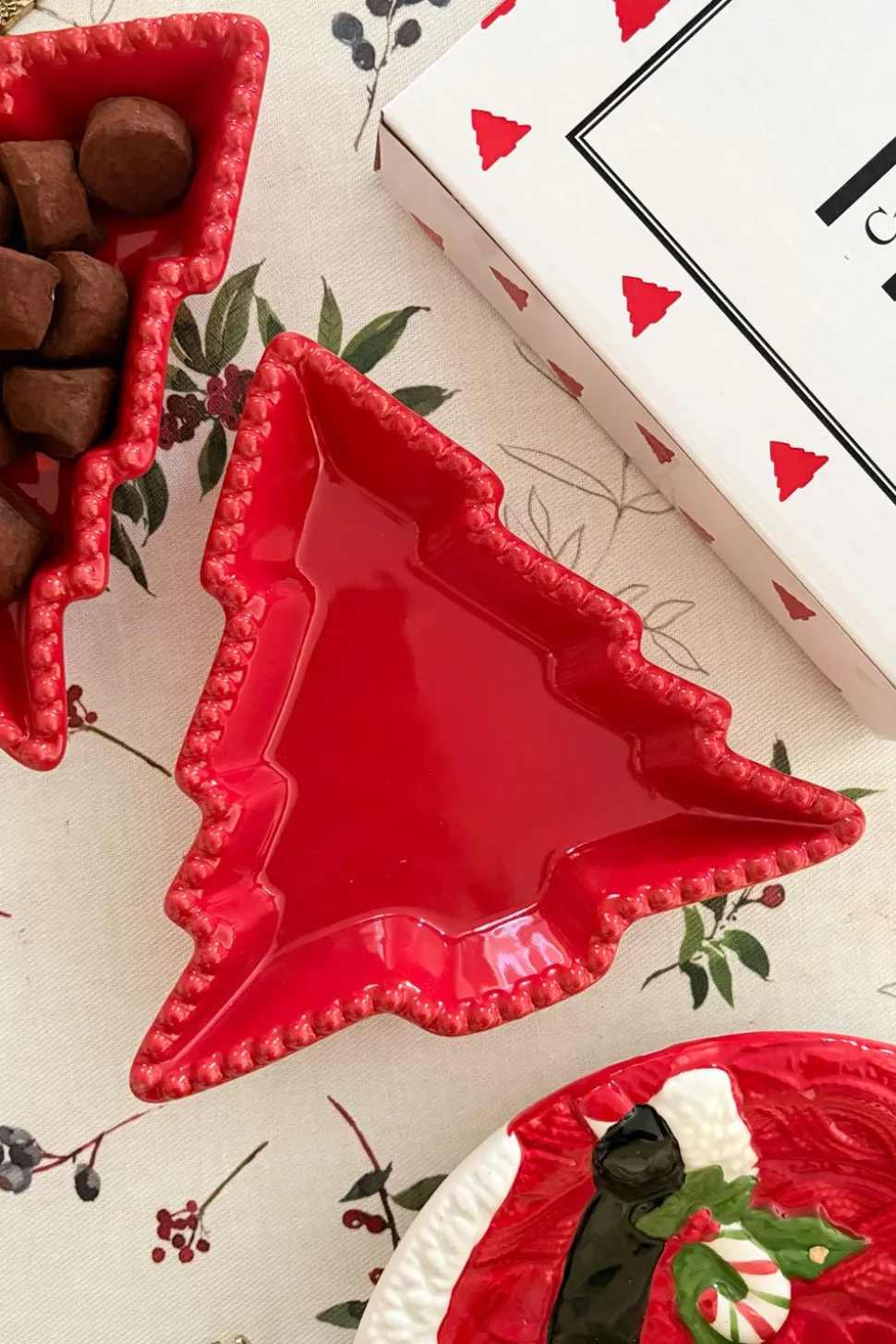 Bandeja Con Diseño De Árbol Roja Mediana