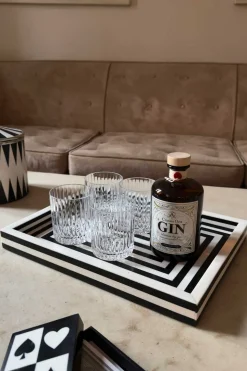 Bandeja De Resina Con Diseño De Rayas Blancas Y Negras
