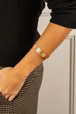 Brazalete Dorado Ajustable Con Diseño De Tres Argollas