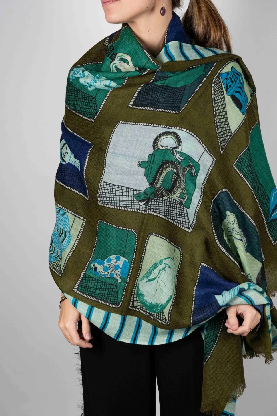 Bufanda De Lana Con Diseño De Figuras Azules