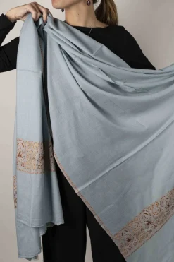Bufanda Grande De Cashmere Lisa Con Bordado