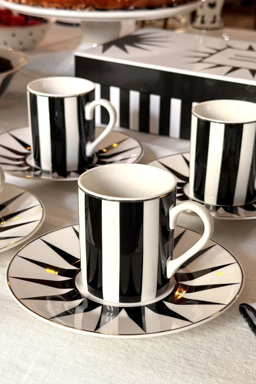Caja De Regalo Tazas Y Platos Espresso Circus Cristina Oria