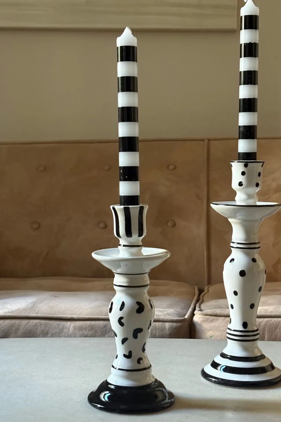 Candelabro Blanco Y Negro Pequeño