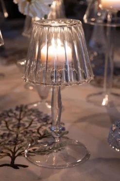 Candelabro De Cristal Con Diseño De Lámpara Ondulada Transparente