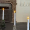 Candelabro De Hierro Con Diseño De Árbol Blanco Y Dorado Alto