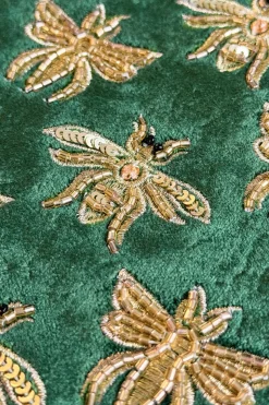 Cartera De Terciopelo Verde Con Abejas Bordadas