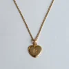 Collar Dorado Con Diseño Corazón