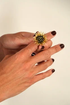 Combinación Anillo & Pendientes Dorados Diseño Girasoles Negros
