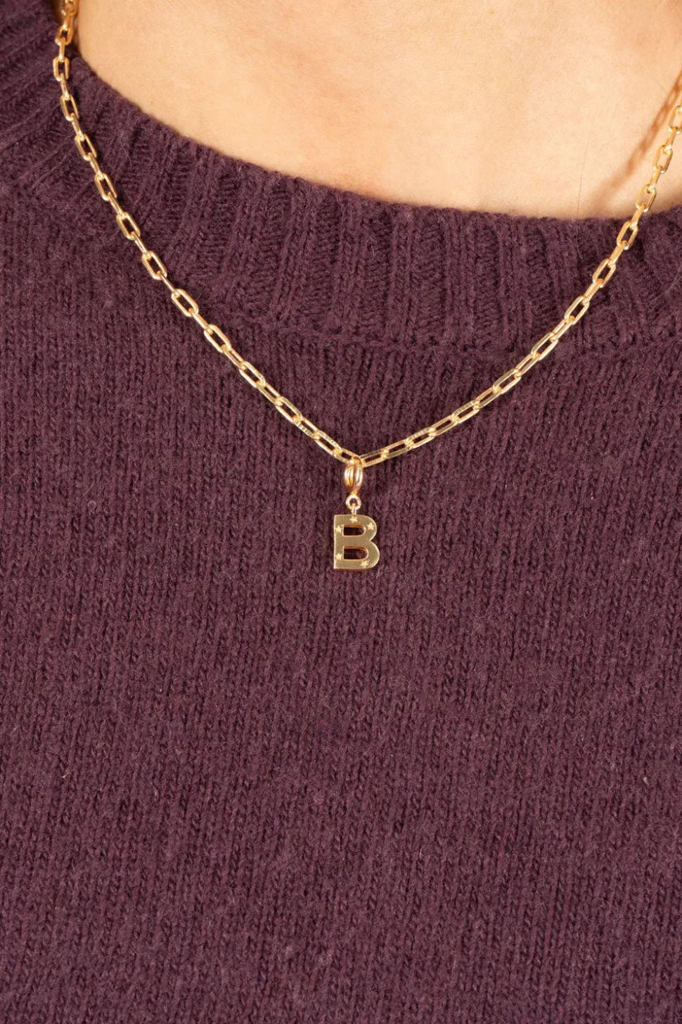 Combinación Cadena & Iniciales Doradas Con Detalle De Estrellas