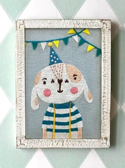 Cuadro Infantil Retrato Conejo Bordado