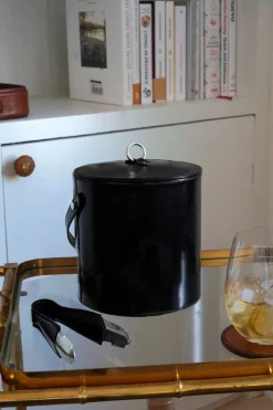 Cubitera De Cuero Negra Pequeña Con Tapa