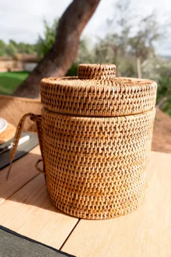 Cubitera De Ratán Con Tapa Y Pinza