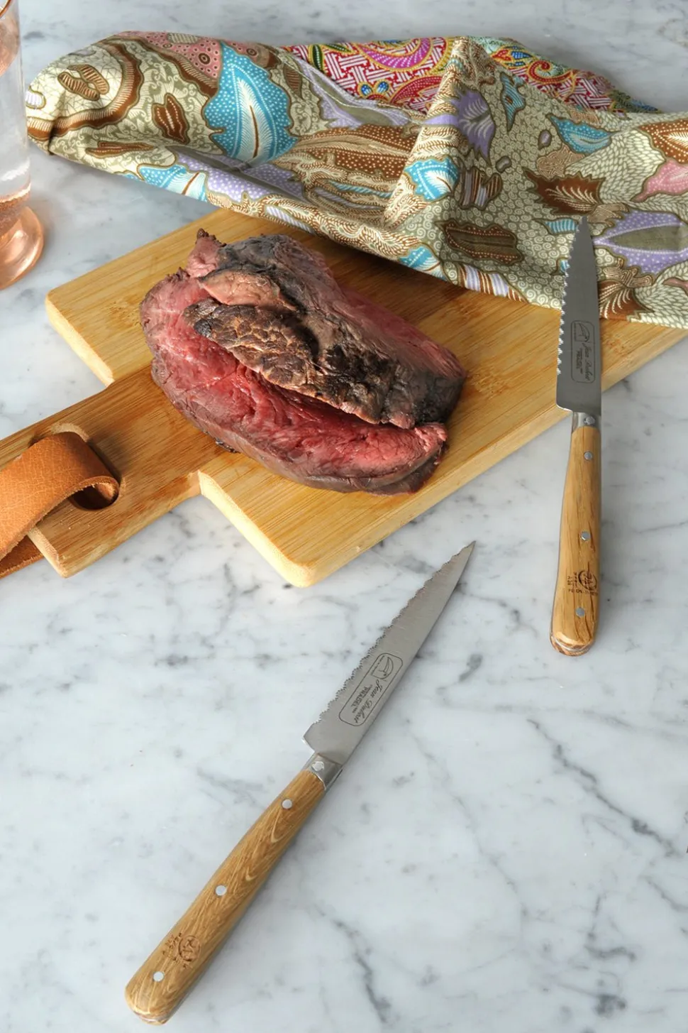 Cuchillo Carne Mango Madera Clara