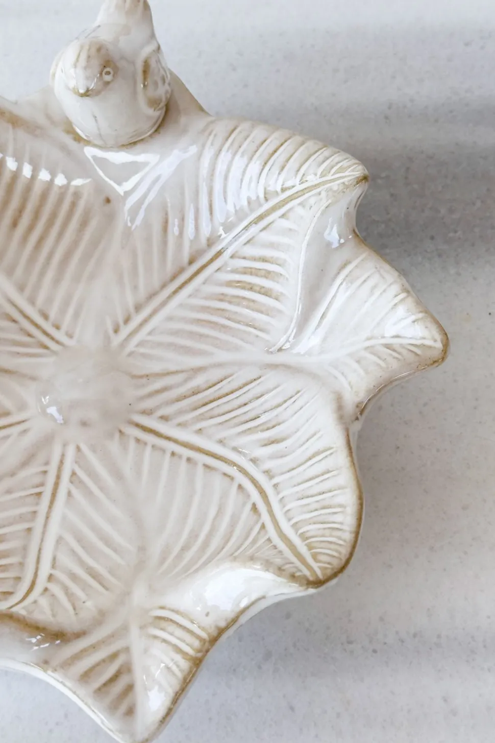 Cuenco Decorativo Blanco Flor Irregular Con Pájaros