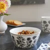 Cuenco Negro Y Blanco Con Diseño De Flores