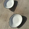 Fuente De Porcelana Blanca Con Filo Negro