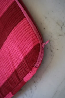 Funda Para Portátil Rayas Rosas Y Rojas