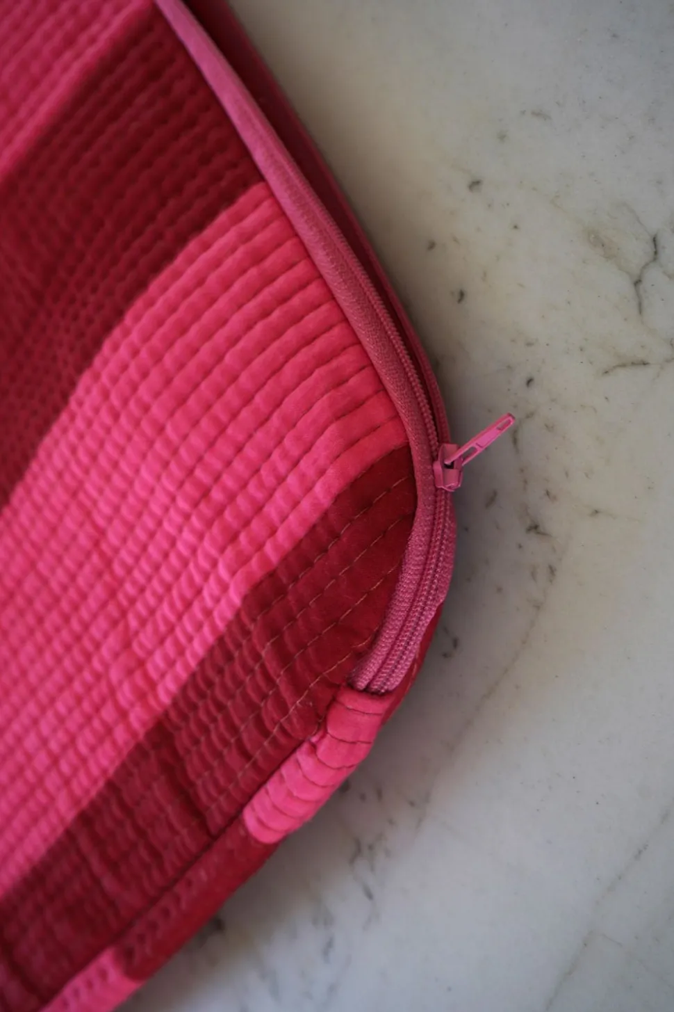 Funda Para Portátil Rayas Rosas Y Rojas