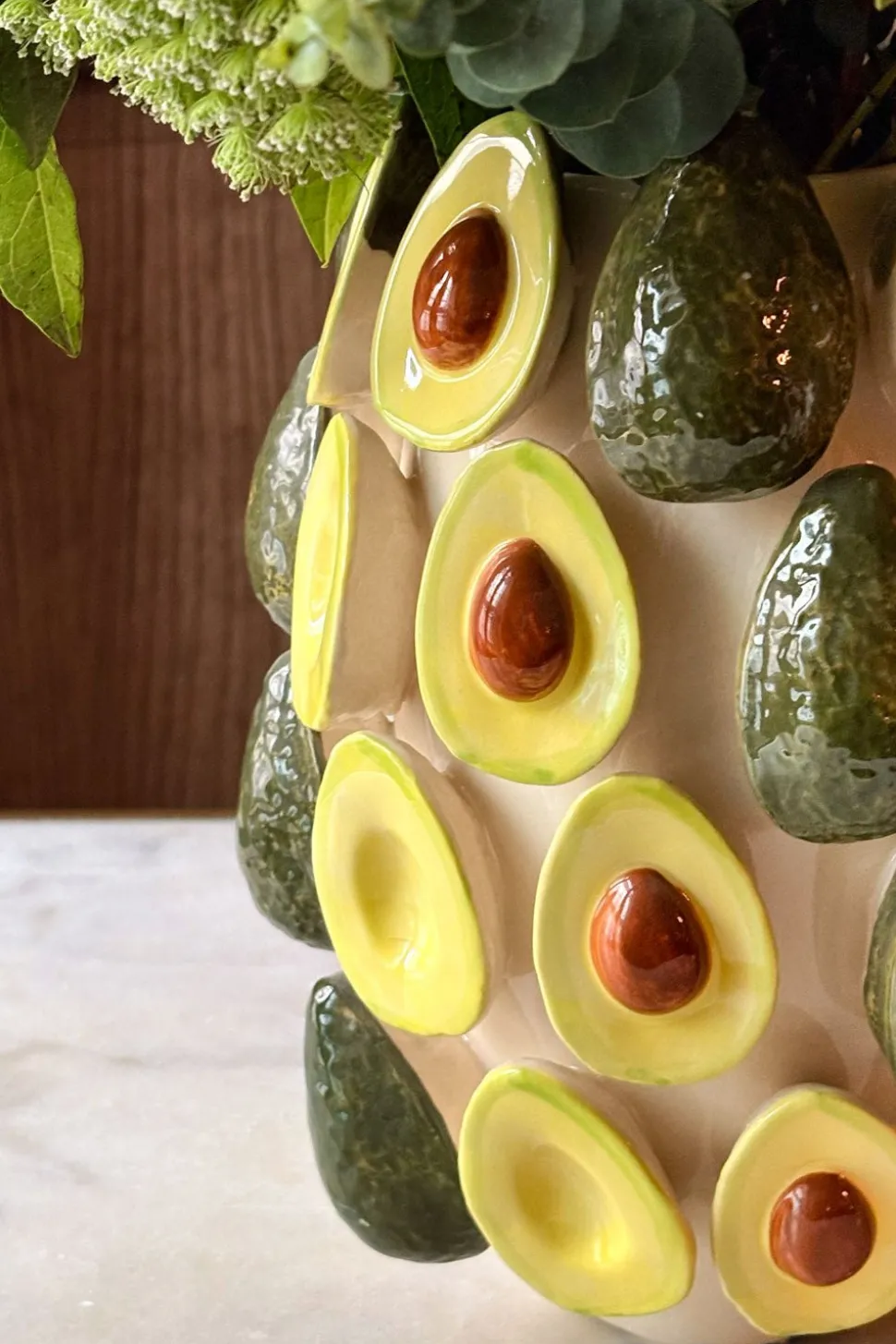 Jarrón Con Diseño De Aguacates En Relieve