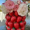 Jarrón Con Diseño De Fresas En Relieve De Porcelana