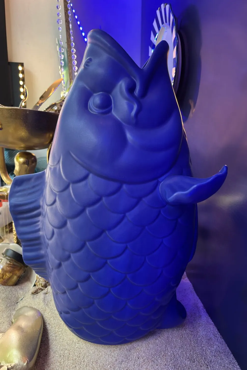 Jarrón Con Diseño De Pez Azul
