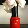 Jarrón Con Forma De Pintauñas Rojo