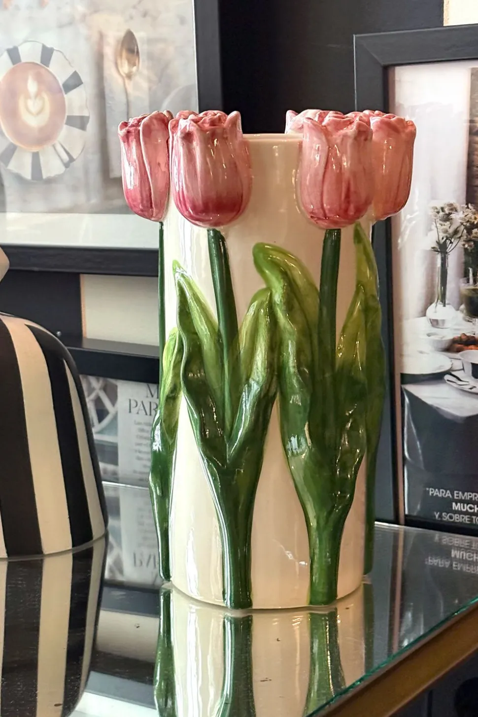 Jarrón Diseño Tulipán