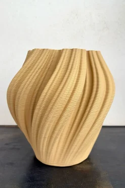 Jarrón Irregular Efecto 3D Beige