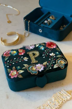 Joyeros De Terciopelo Con Iniciales Y Flores Bordadas