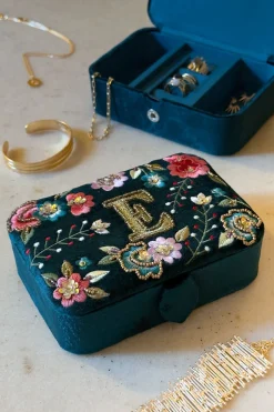 Joyeros De Terciopelo Con Iniciales Y Flores Bordadas