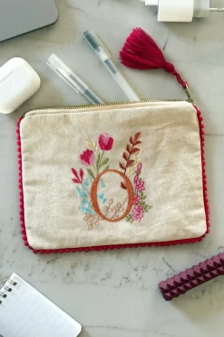 Neceser Con Inicial O Y Flores Bordadas