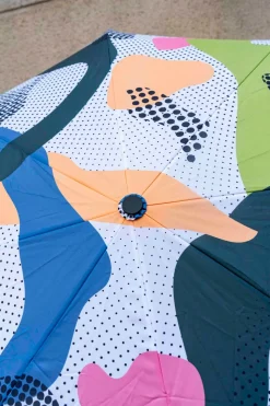 Paraguas Con Diseño Abstracto De Lunares Y Mango Con Cabeza De Pato