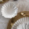 Plato De Pan Con Diseño De Flor Blanca CO