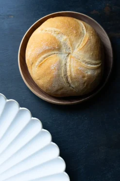 Plato De Pan De Madera