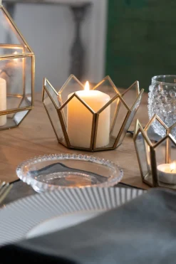 Portavelas De Cristal Dorado Con Diseño Corona Mediano
