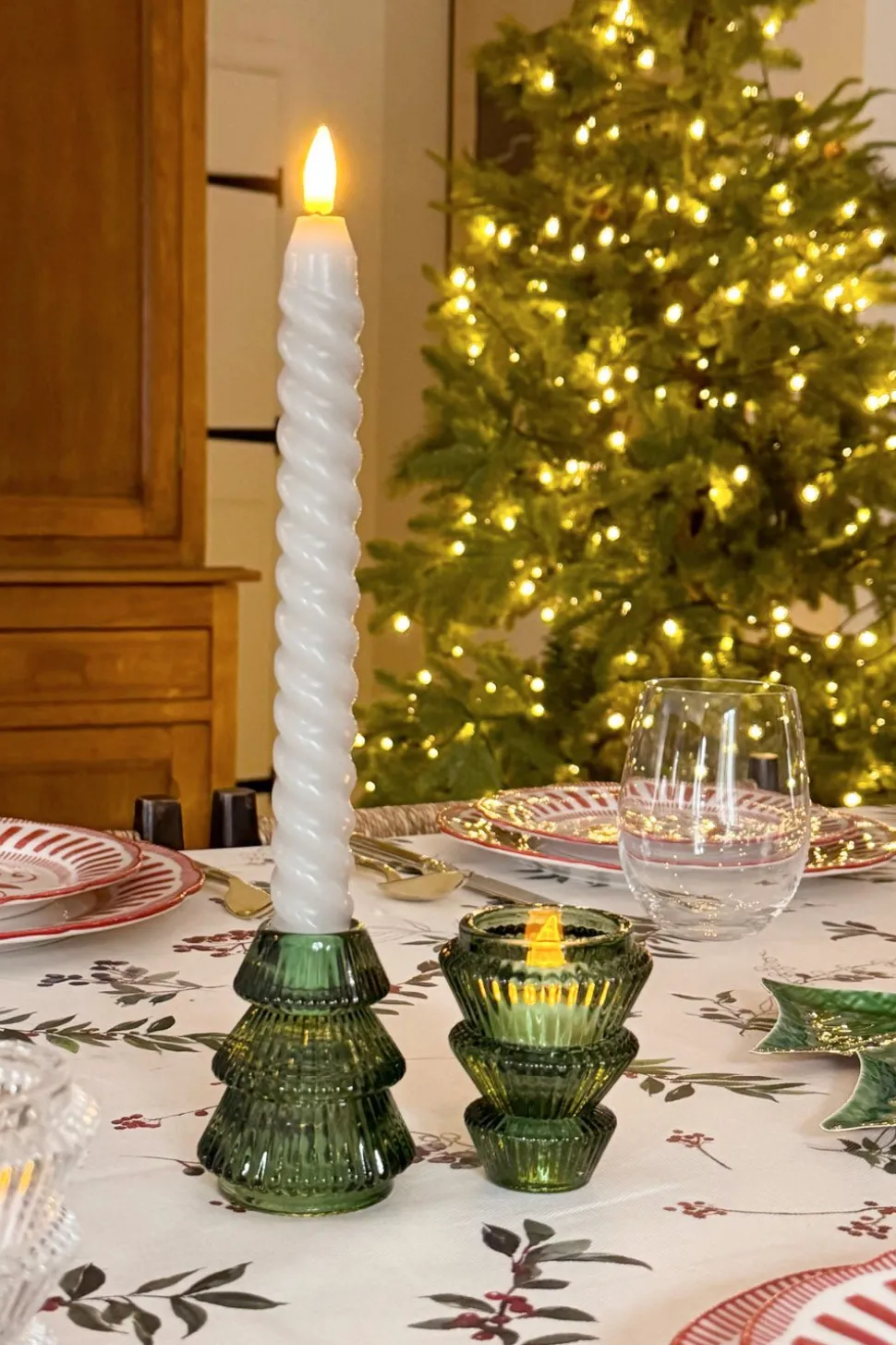 Portavelas Mini De Cristal Con Diseño De Árbol Verde