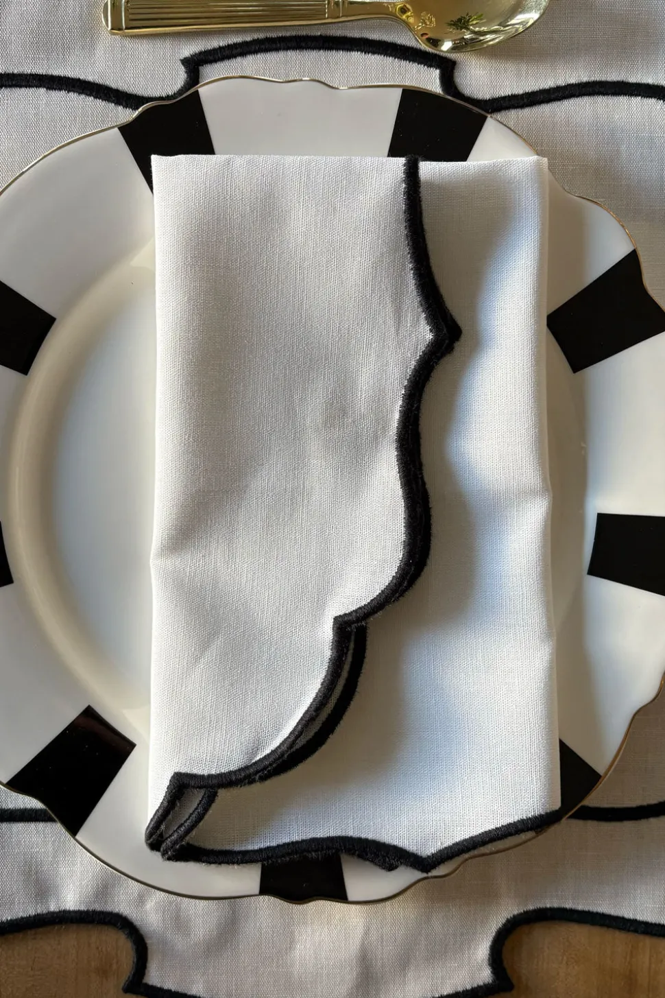 Servilleta Con Diseño De Blonda