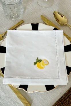 Set de 6 Servilletas Bordadas a Mano con Diseño de Frutas