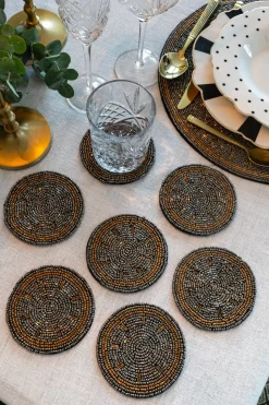 Set De Seis Posavasos Plateados Con Detalles Dorados Bordados Con Cuentas