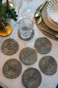 Set De Seis Posavasos Plateados Bordados Con Cuentas