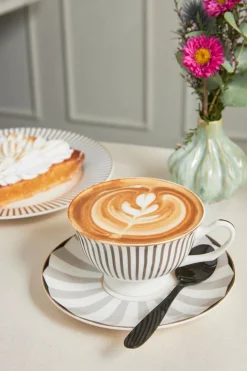 Taza Y Plato Blanco Y Gris Cristina Oria