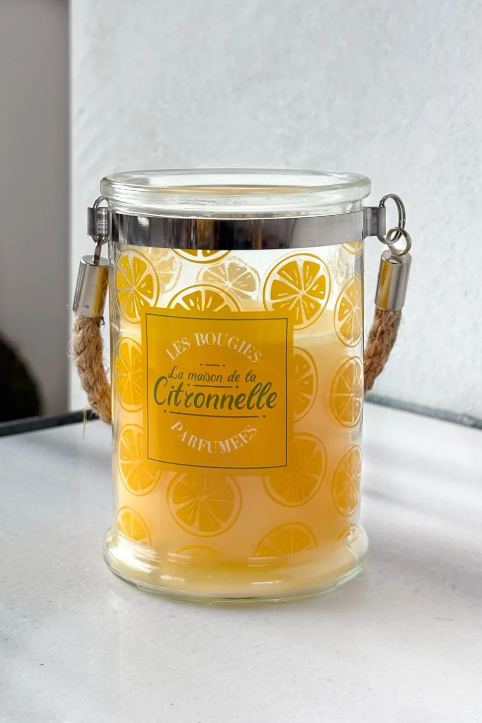 Vela Con Asa De Cuerda Y Aroma A Citronela