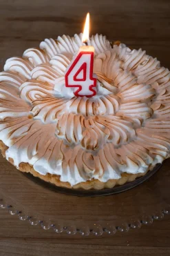 Velas Cumpleaños Blancas y Rojas Pequeñas